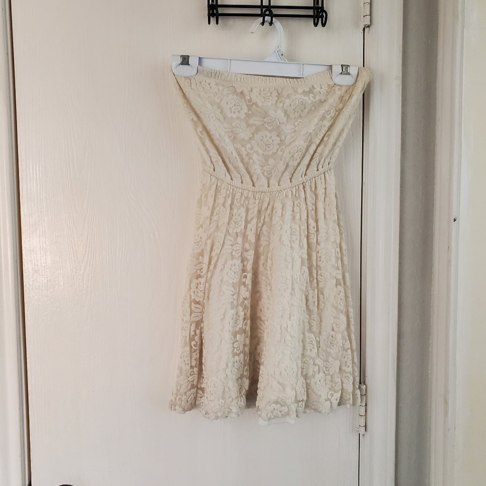Small White Lacy Mini Hollister Dress